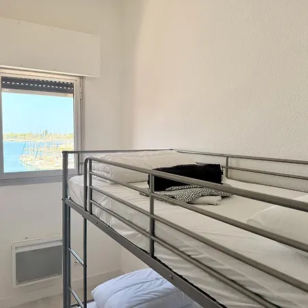 Apartment Duplex-hyper Centre Cap D'agde - 9 Personnes - Vue Port Et - Wifi