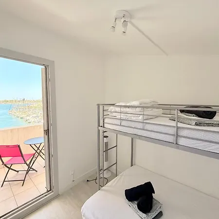 Apartment Duplex-hyper Centre Cap D'agde - 9 Personnes - Vue Port Et - Wifi Agde