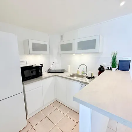 Apartment Duplex-hyper Centre Cap D'agde - 9 Personnes - Vue Port Et - Wifi