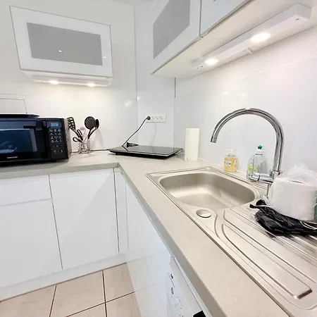 Duplex-hyper Centre Cap D'agde - 9 Personnes - Vue Port Et - Wifi * Agde